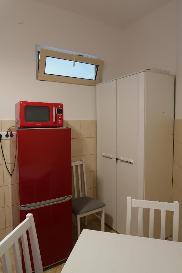 Éva Apartman Szigetvár Esterno foto