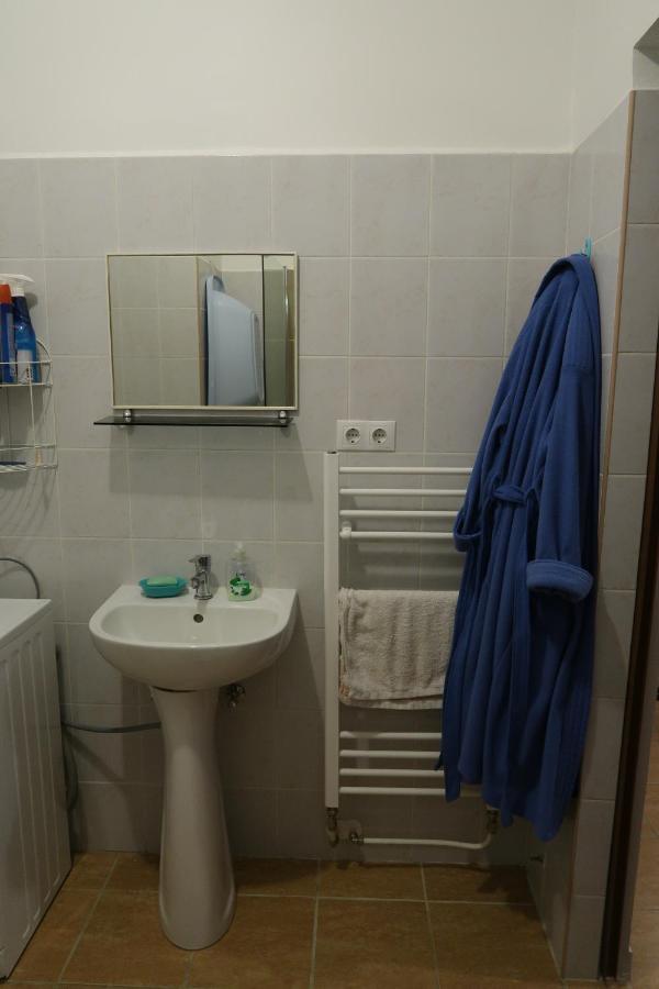 Éva Apartman Szigetvár Esterno foto