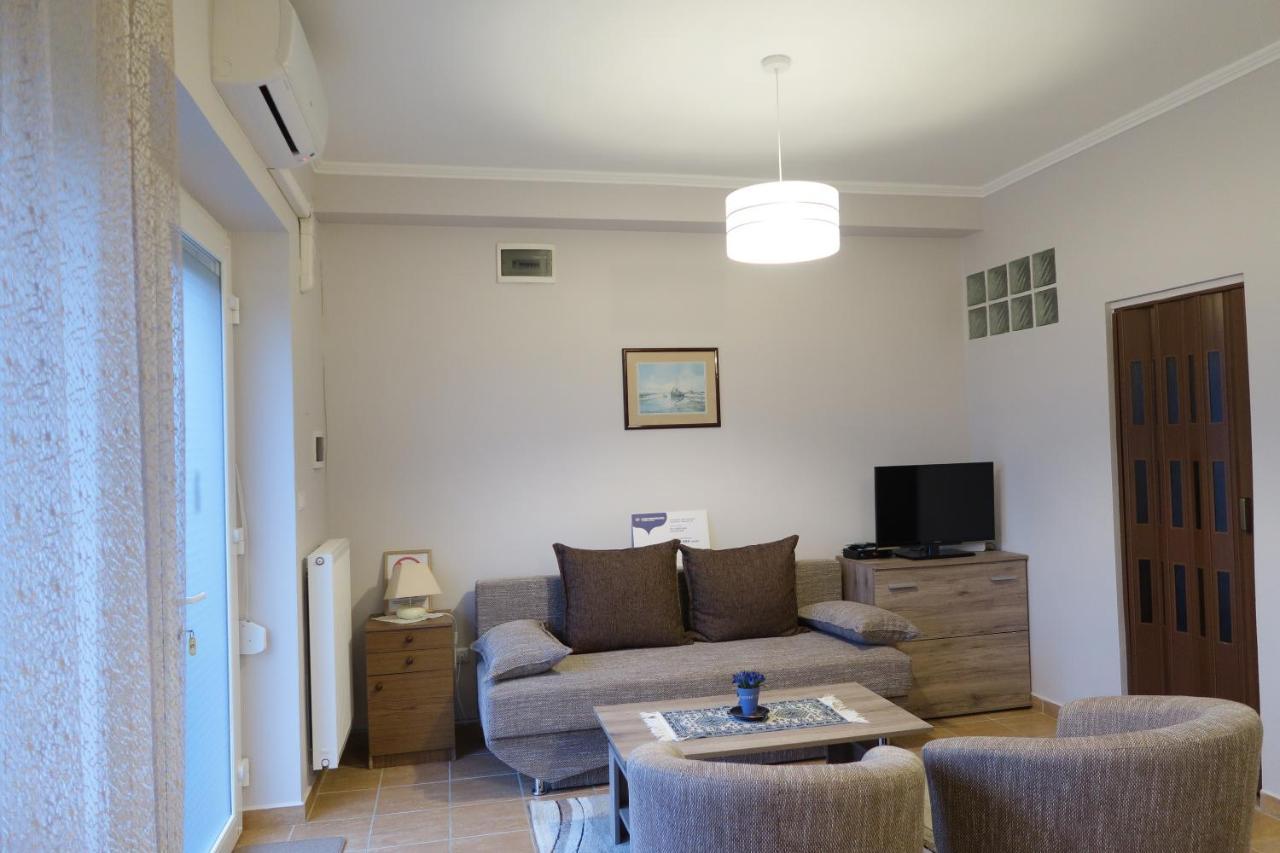 Éva Apartman Szigetvár Esterno foto