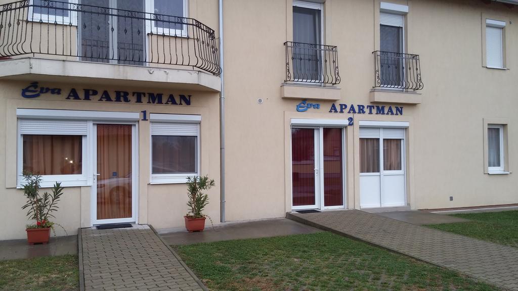 Éva Apartman Szigetvár Esterno foto